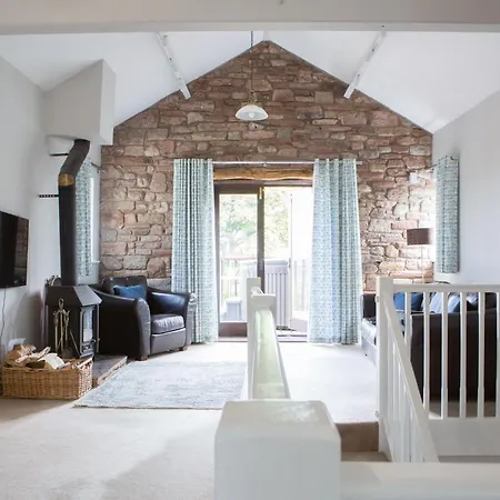 Hébergement de vacances Cloven Stone, Nr Caldbeck Ideal Family With Hot Tub *